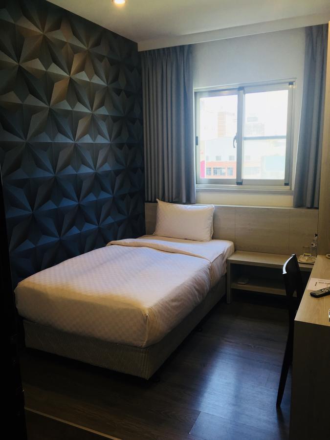 Kousin Hotel Гаосюн Экстерьер фото